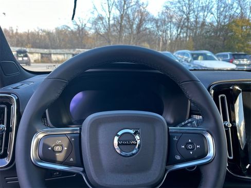 New 2026 Volvo XC40 B5 Ultra w/ Climate Package image 12