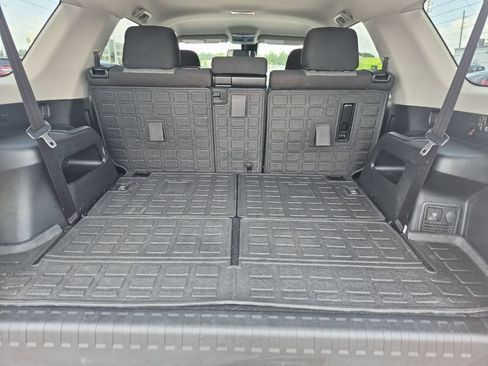 Used 2022 Toyota 4Runner SR5 RWD image 15