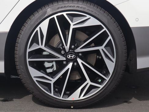 New 2025 Hyundai Ioniq 6 Limited RWD image 7