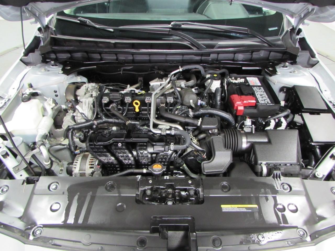 Used 2024 Nissan Altima 2.5 SV w/ SV Premium Package FWD image 10