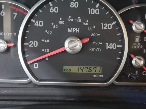 Used 2008 Mitsubishi Galant ES FWD image 29