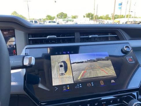 New 2027 Chevrolet Bolt RS w/ Technology Package FWD image 26