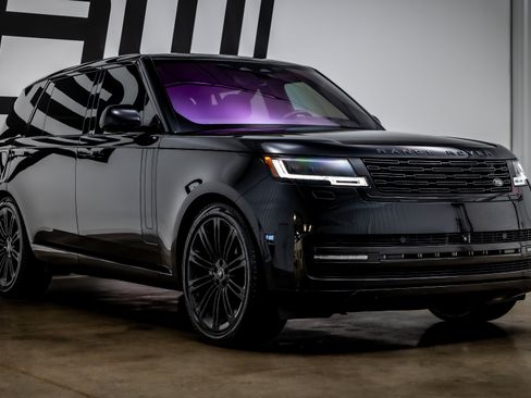 Used 2023 Land Rover Range Rover Long Wheelbase SE AWD/4WD image 25