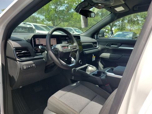New 2027 GMC Terrain Elevation FWD image 8