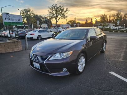 Used 2014 Lexus ES 300h Hybrid