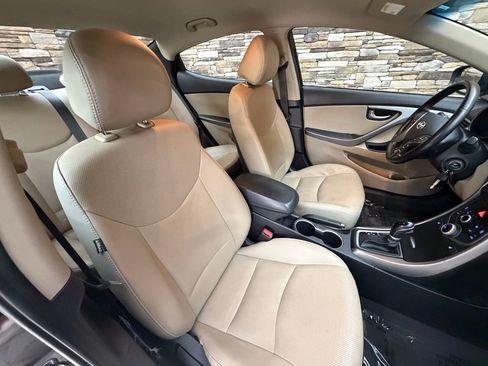 Used 2014 Hyundai Elantra Limited FWD image 15