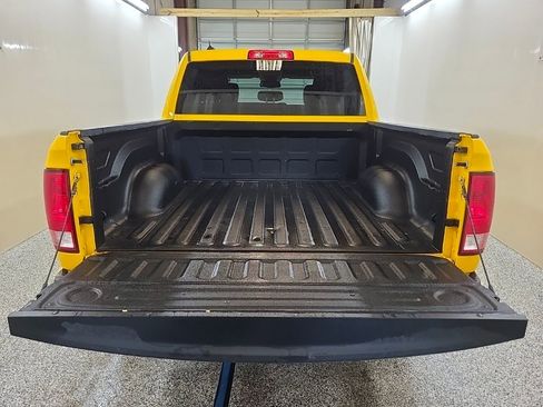 Used 2019 RAM 1500 Express w/ Wheel & Sound Group image 7