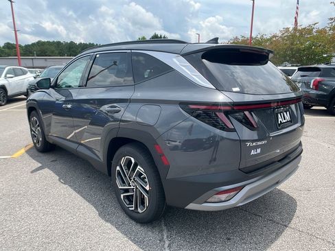 New 2025 Hyundai Tucson Limited image 5