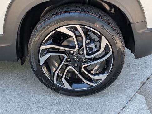 New 2026 Chevrolet TrailBlazer RS w/ Convenience Package FWD image 28