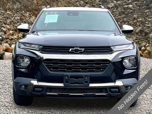 Used 2021 Chevrolet TrailBlazer ACTIV w/ Sun and Liftgate Package AWD/4WD image 3