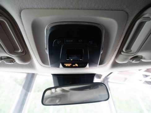 Used 2025 Toyota Corolla LE FWD image 18
