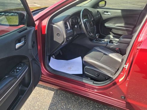 Used 2021 Dodge Charger SXT w/ Leather Interior Group RWD image 18