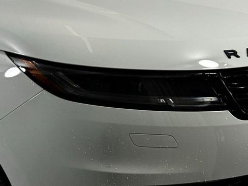 New 2026 Land Rover Range Rover Sport Dynamic SE image 16