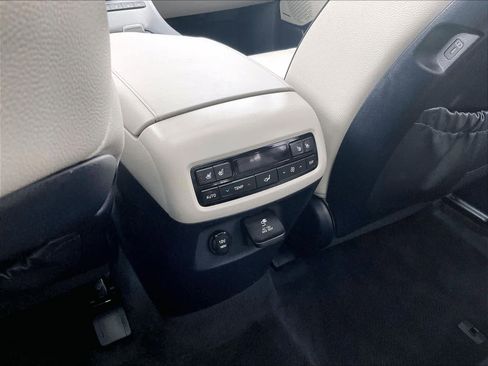 Used 2023 Hyundai Palisade Limited image 29