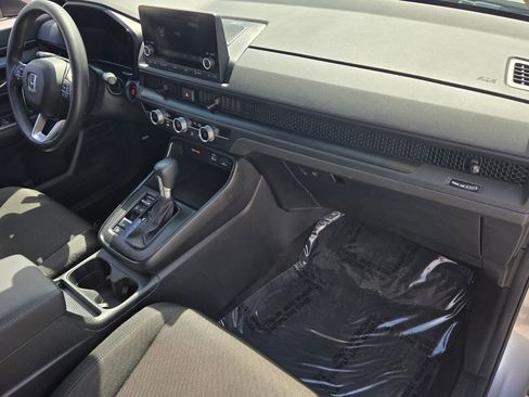 Used 2023 Honda CR-V LX image 18