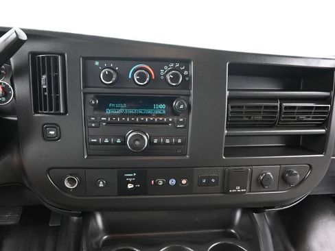 Used 2019 Chevrolet Express 3500 LT w/ LT Preferred Equipment Group RWD image 13