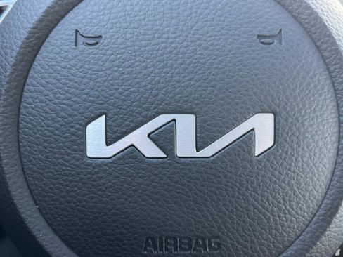 New 2026 Kia Seltos S image 27