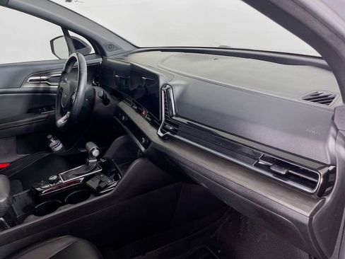 Used 2023 Kia Sportage X-Line w/ X-Line Premium Package AWD/4WD image 32