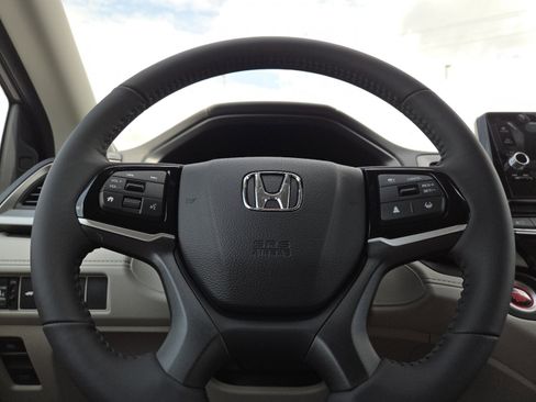 New 2026 Honda Odyssey EX-L image 28