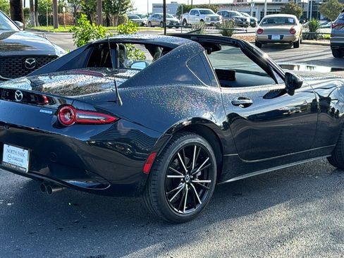 Certified 2025 MAZDA MX-5 Miata RF Grand Touring RWD image 4