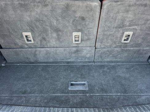 Used 2023 Ford Expedition Limited image 51