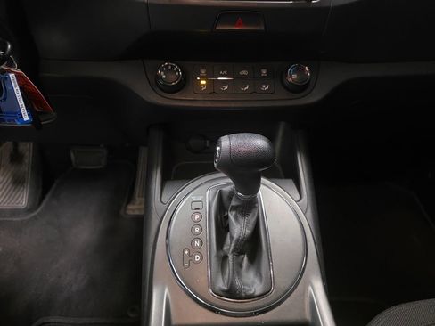 Used 2011 Kia Sportage LX image 12