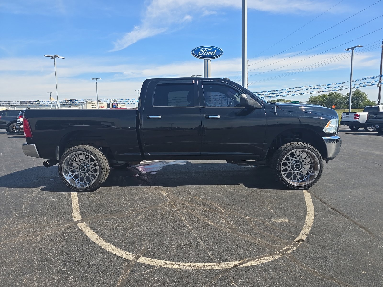 Used 2014 RAM 2500 SLT AWD/4WD image 4