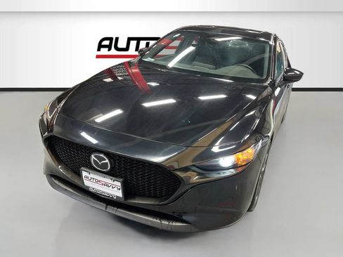 Used 2025 MAZDA MAZDA3 s FWD image 3
