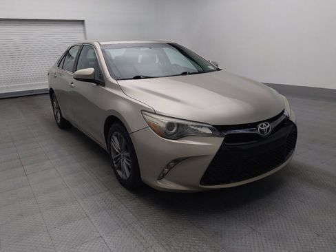 Used 2016 Toyota Camry SE image 13