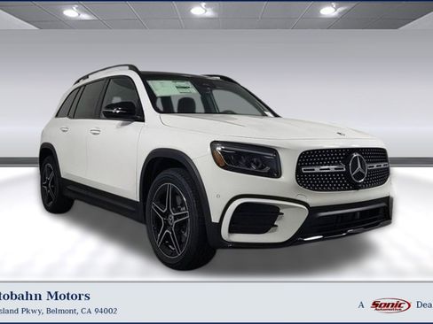 New 2024 Mercedes-Benz GLB 250 image 1