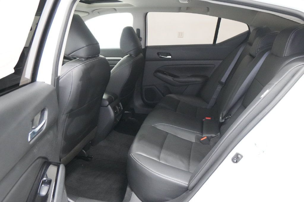 Used 2024 Nissan Altima 2.5 SL AWD/4WD image 18
