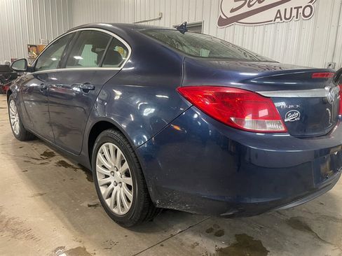 Used 2011 Buick Regal CXL image 3