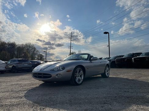 Used 2004 Jaguar XK8 Convertible RWD image 2