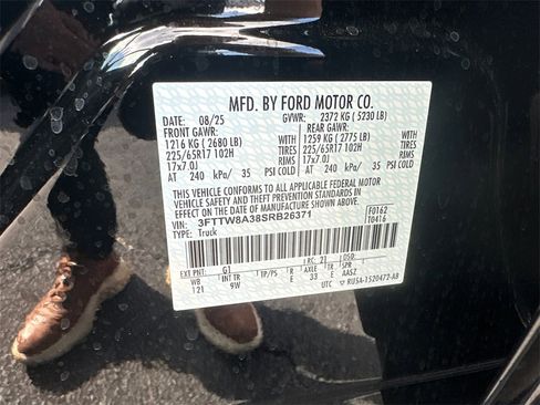 New 2025 Ford Maverick XL image 19