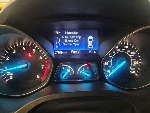 Used 2017 Ford Escape Titanium FWD image 23