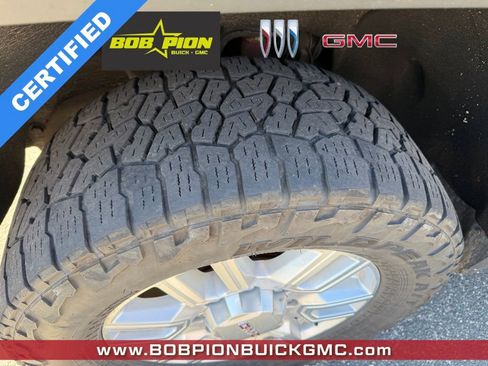 Used 2022 GMC Sierra 2500 SLT w/ Gooseneck/5TH Wheel Package AWD/4WD image 2