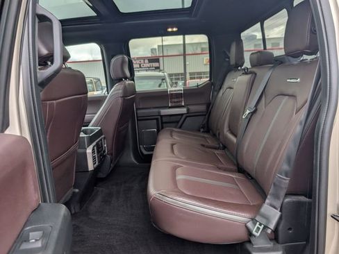 Used 2017 Ford F150 Platinum w/ Equipment Group 701A Luxury image 16