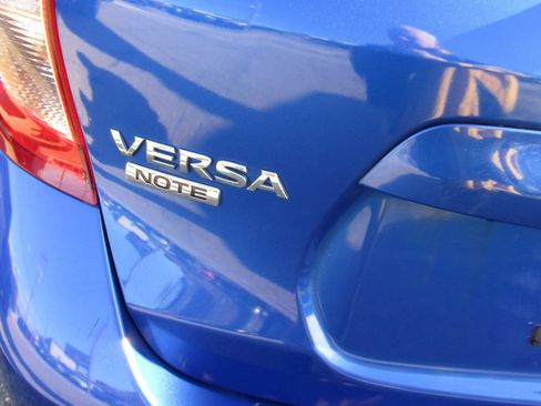Used 2015 Nissan Versa Note SV w/ SL Tech Package image 10