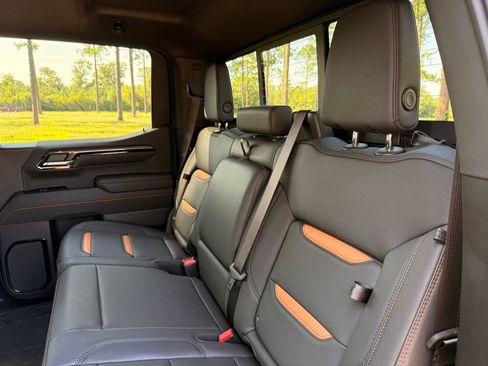 New 2026 GMC Sierra 1500 AT4 w/ AT4 Premium Package AWD/4WD image 33