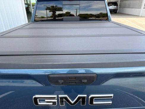 Used 2024 GMC Sierra 1500 Denali w/ Technology Package AWD/4WD image 22