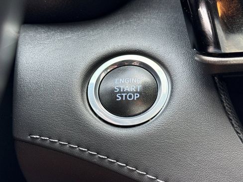 Used 2020 Toyota Highlander Limited AWD/4WD image 21