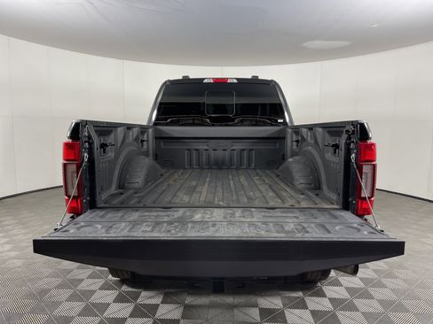 Used 2020 Ford F250 Lariat image 8