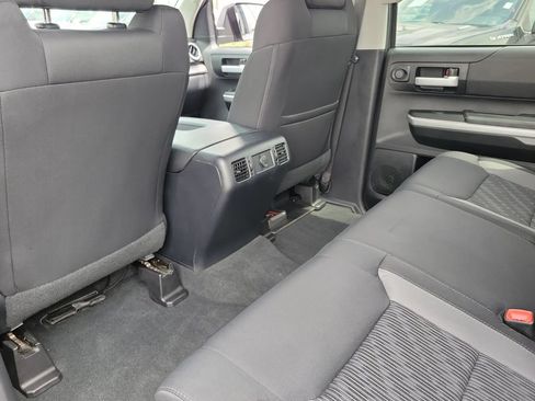 Used 2017 Toyota Tundra SR5 AWD/4WD image 13
