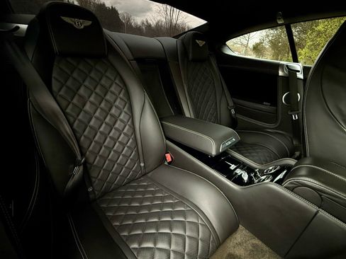 Used 2017 Bentley Continental GT AWD/4WD image 12