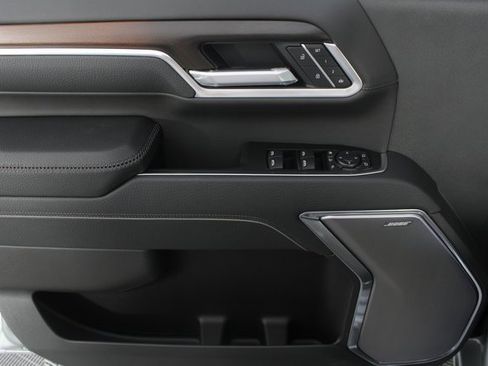 New 2026 GMC Sierra 2500 Denali w/ Denali Reserve Package image 16