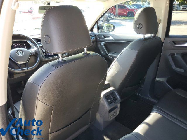 Used 2019 Volkswagen Tiguan SEL FWD image 13