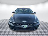 Used 2024 Hyundai Elantra Limited image 5