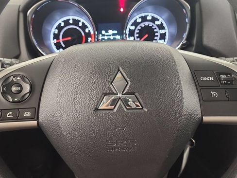 Used 2024 Mitsubishi Outlander Sport ES AWD/4WD image 12