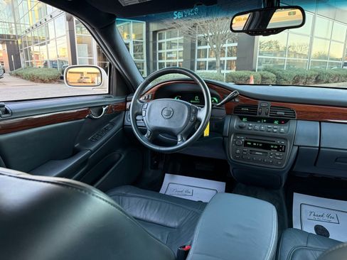 Used 2002 Cadillac De Ville image 33