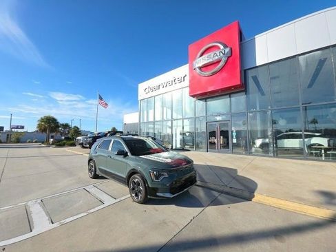 Used 2024 Kia Niro Wind image 2